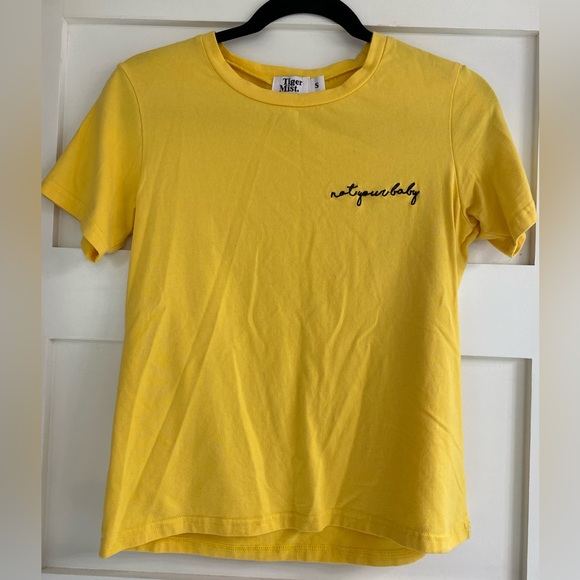 TIGERMIST Not Your Baby Yellow Tee Shirt Size Small - Picture 1 of 4